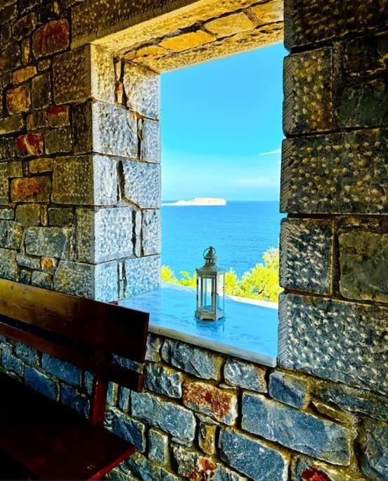 Cozy Cliff Tower W/ Breathtaking Sea Views Villa Agios Georgios Minas Exterior foto